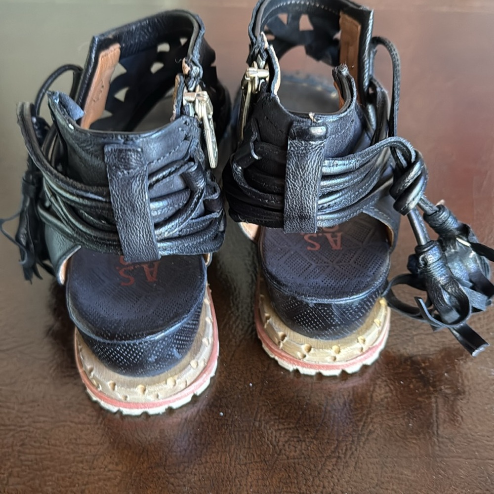 A.S. 98 Petrona Leather Sandals - Picture 7 of 12